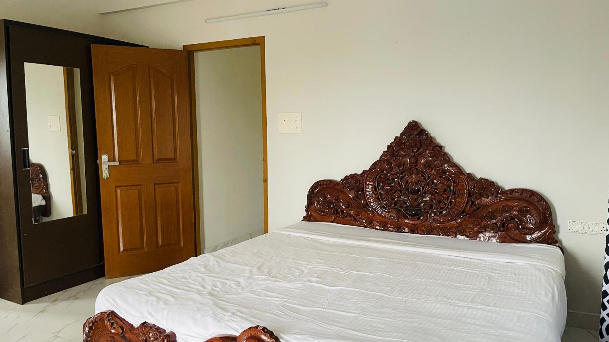 Rajamandiram 3Bhk Ac Apartment In Trivandrum Central 特里凡得琅 外观 照片