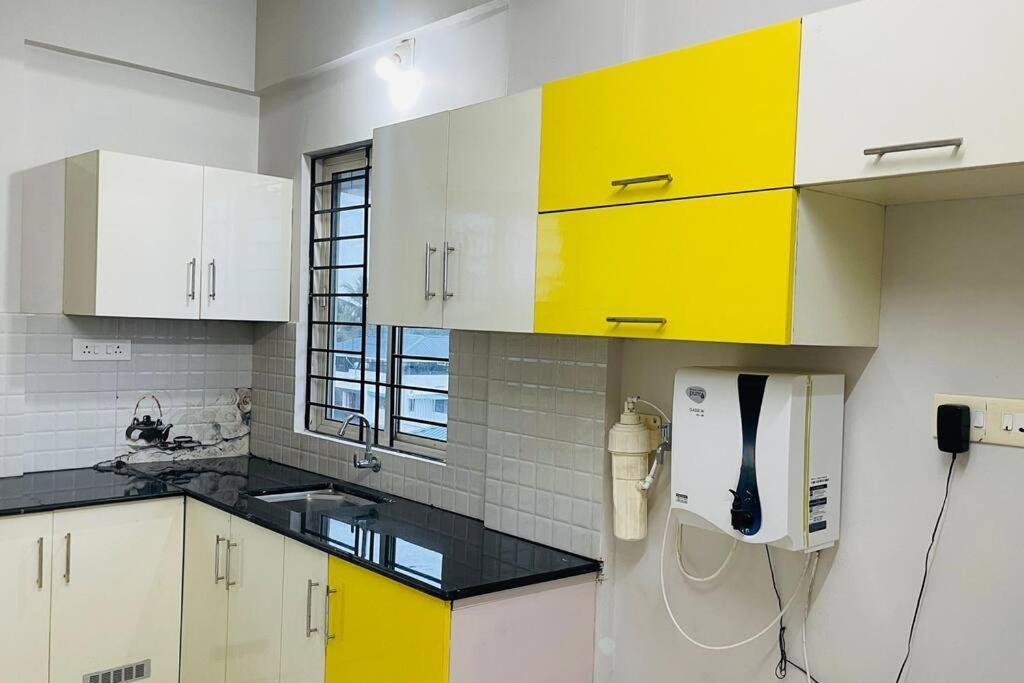 Rajamandiram 3Bhk Ac Apartment In Trivandrum Central 特里凡得琅 外观 照片